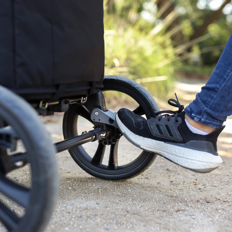 Wheel brake on the Baby Trend Navigator 2-in-1 Stroller Wagon