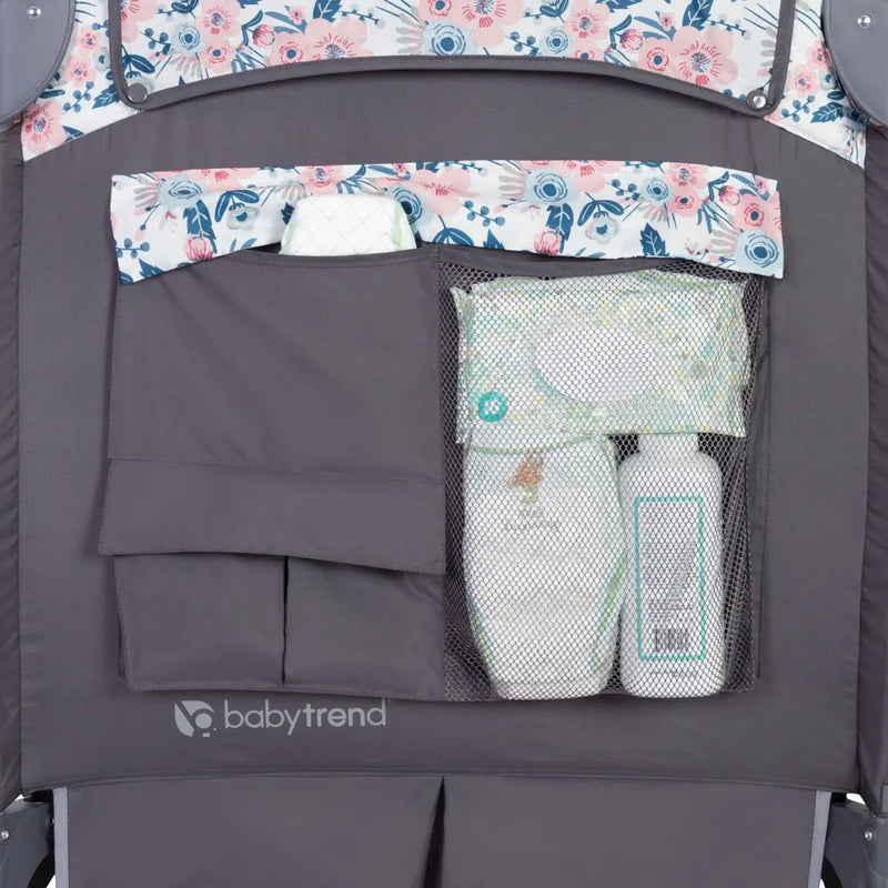 Deluxe II Nursery Center® Playard