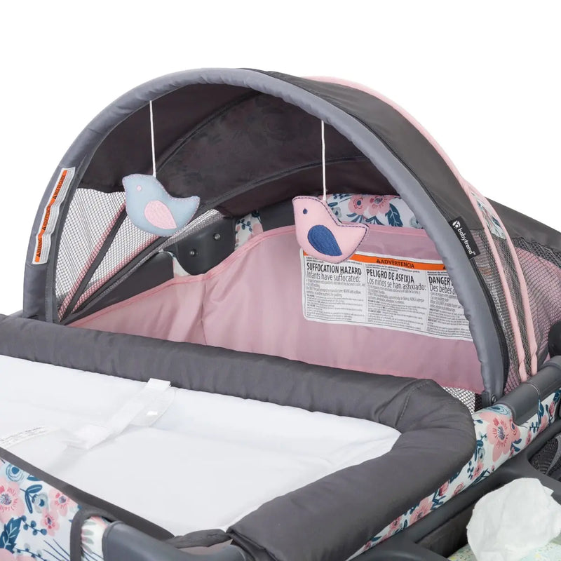 Deluxe II Nursery Center Playard