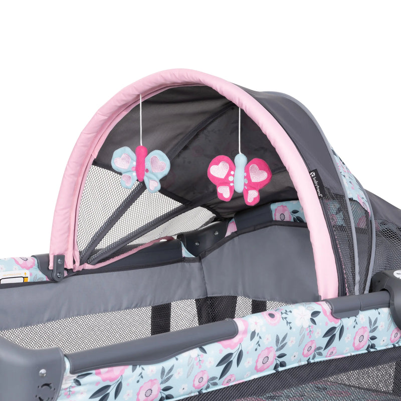 Deluxe II Nursery Center Playard